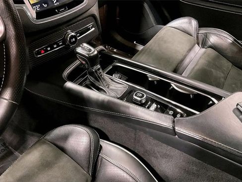 Used 2018 Volvo XC90 T6 R-Design w/ Convenience Package image 15