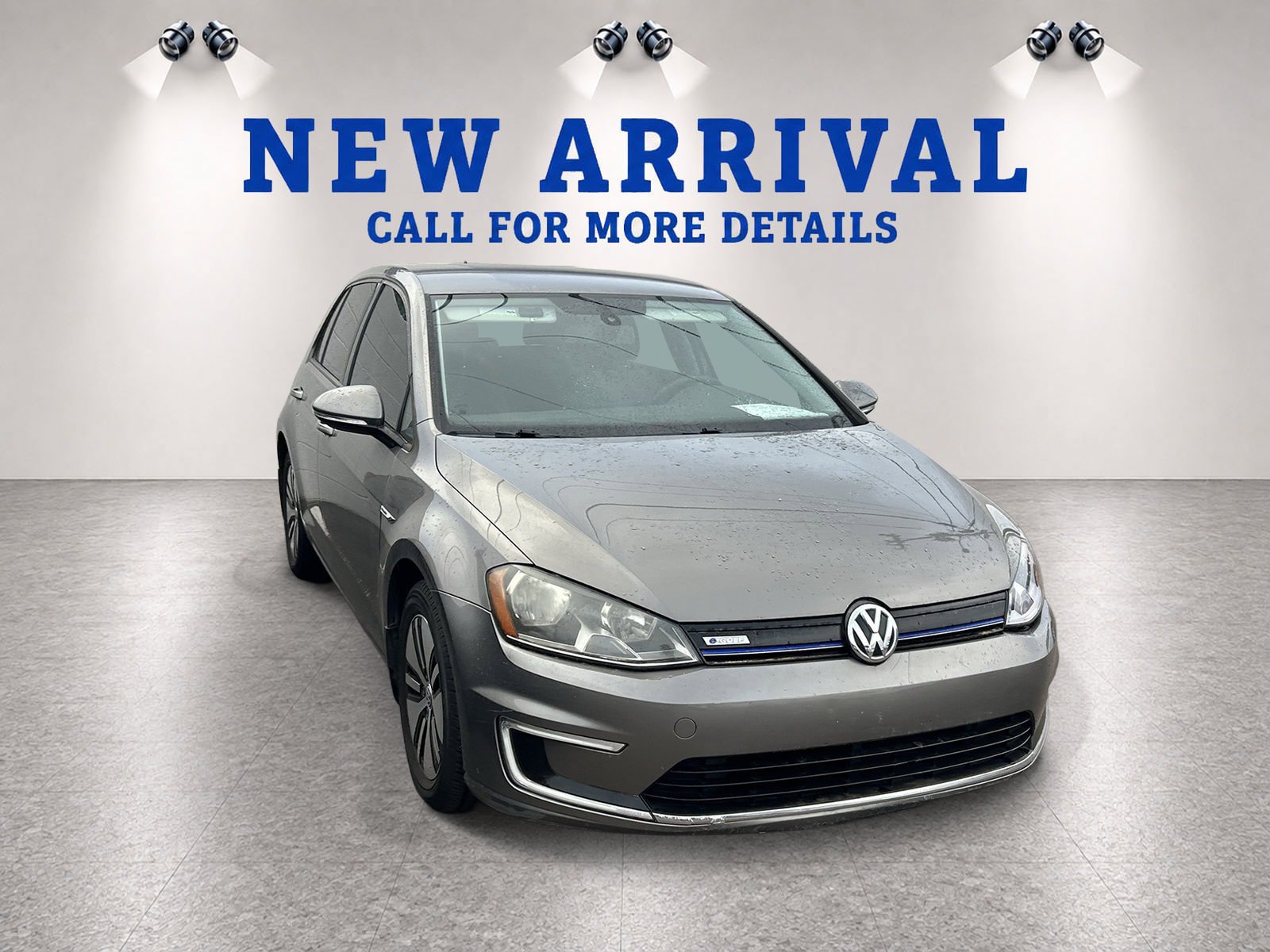 Used 2016 Volkswagen e-Golf SE w/ DC Fast Charging Package FWD image 5