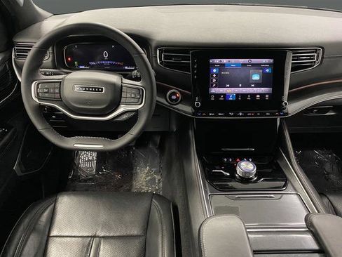 Used 2022 Jeep Wagoneer Series I image 5
