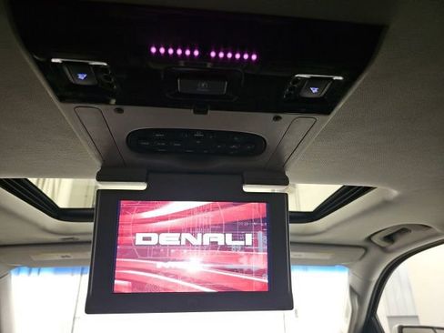 Used 2015 GMC Yukon Denali image 33