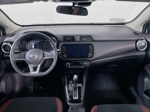 New 2025 Nissan Versa SR w/ Trunk Package image 3