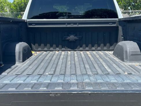 Used 2024 Chevrolet Silverado 1500 Custom Trail Boss w/ LPO, Dark Essentials Package AWD/4WD image 14