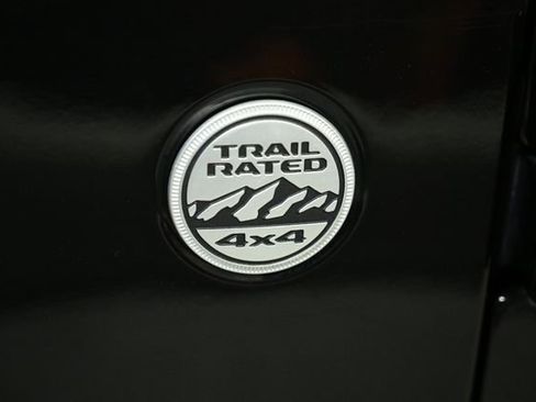 Used 2021 Jeep Wrangler Unlimited Sahara image 11