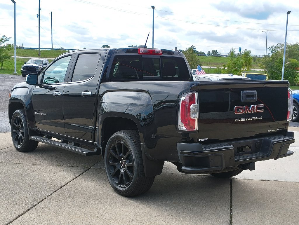 Used 2022 GMC Canyon Denali w/ Denali Black Edition Package AWD/4WD image 25
