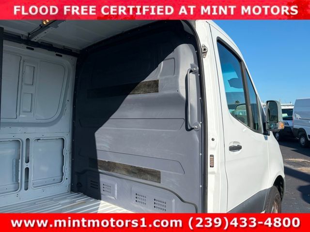 Used 2019 Mercedes-Benz Sprinter 144 Cargo w/ Chrome Grille Package image 26