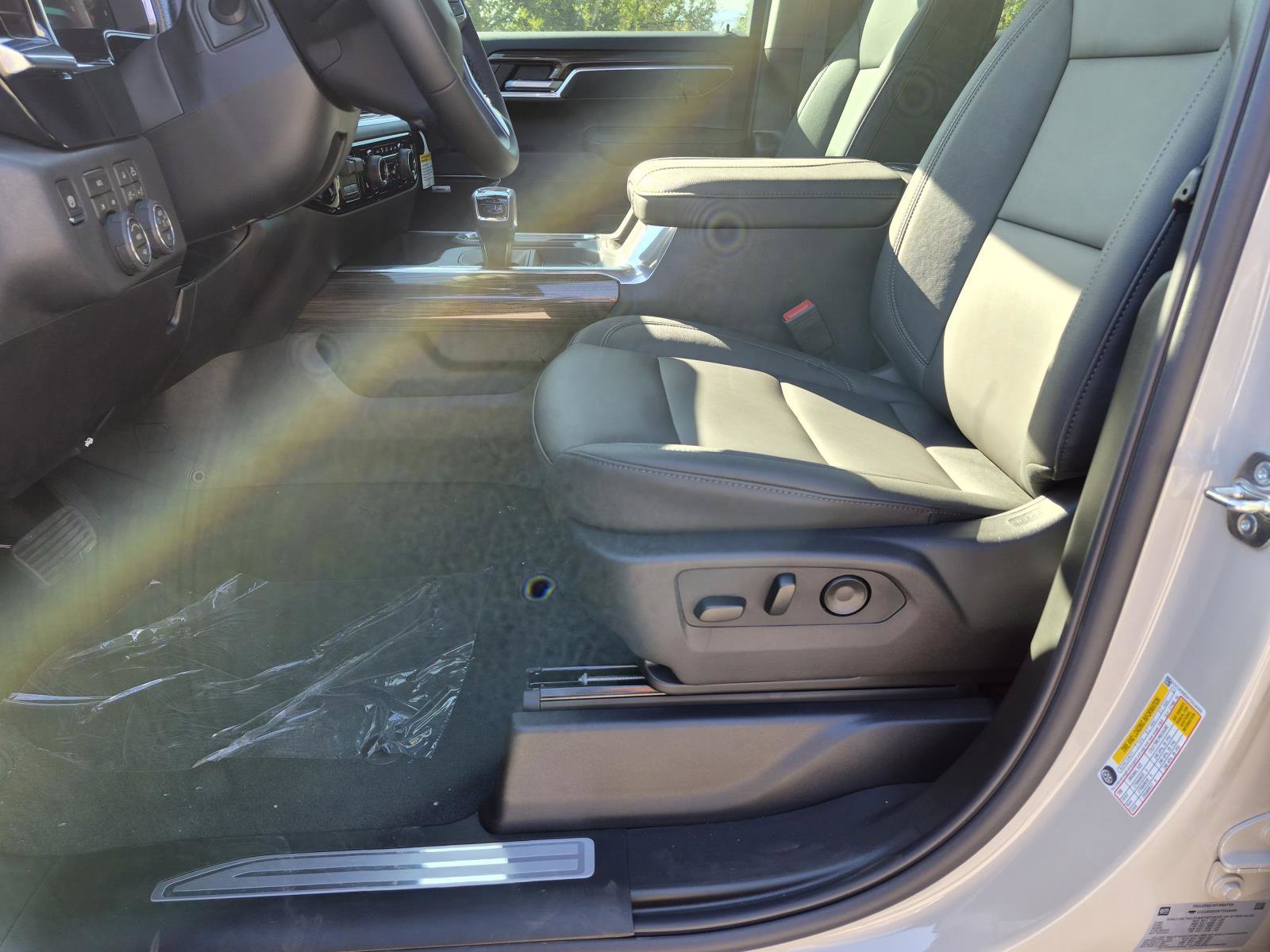New 2026 Chevrolet Silverado 1500 RST AWD/4WD image 10