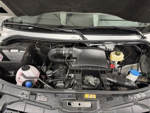 Used 2018 Mercedes-Benz Sprinter 3500 image 49