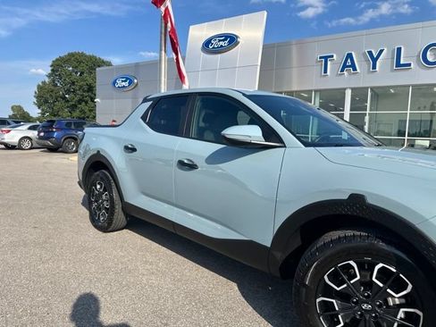 Used 2023 Hyundai Santa Cruz SEL FWD image 7