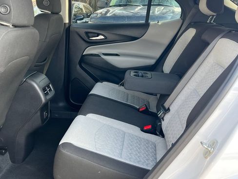 Used 2024 Chevrolet Equinox LT AWD/4WD image 16