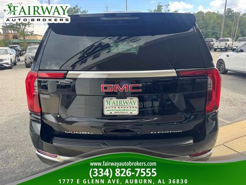 Used 2026 GMC Yukon Elevation w/ Elevation Premium Package AWD/4WD image 7