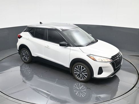 Used 2024 Nissan Kicks SV image 23