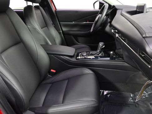 Certified 2025 MAZDA CX-30 AWD 2.5 S w/ Select Sport Pkg image 16