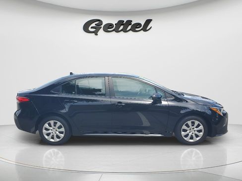 Used 2024 Toyota Corolla LE FWD image 4
