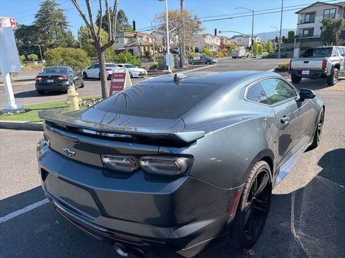Used 2022 Chevrolet Camaro ZL1 image 3