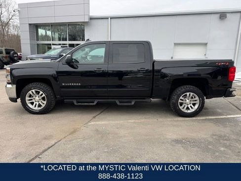 Used 2018 Chevrolet Silverado 1500 LT w/ All Star Edition image 9