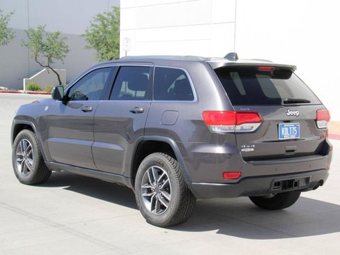 Used 2020 Jeep Grand Cherokee Laredo w/ Quick Order Package 2BN North AWD/4WD image 7