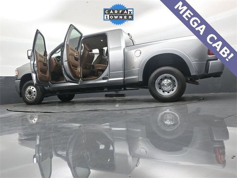 Used 2023 RAM 3500 Limited image 51