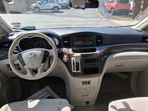 Used 2017 Nissan Quest SV FWD image 11
