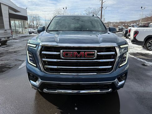 New 2026 GMC Yukon Elevation image 8