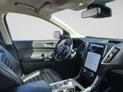 Used 2024 Ford Edge SEL w/ Convenience Package image 8