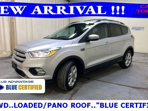 Used 2018 Ford Escape SE w/ SE Sync 3 Package image 8