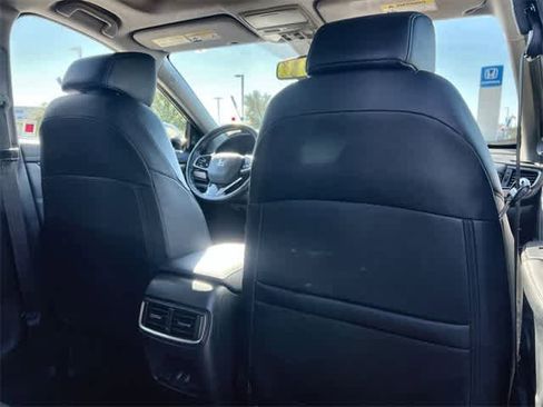Certified 2021 Honda CR-V Touring image 13
