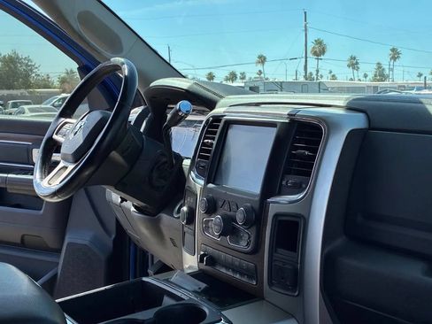 Used 2014 RAM 2500 Laramie w/ Convenience Group AWD/4WD image 23