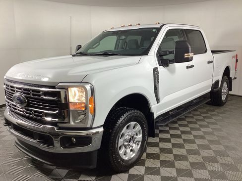 Used 2023 Ford F250 XLT w/ 360-Degree Camera Package image 5