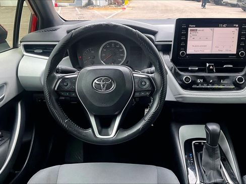 Used 2021 Toyota Corolla SE image 5