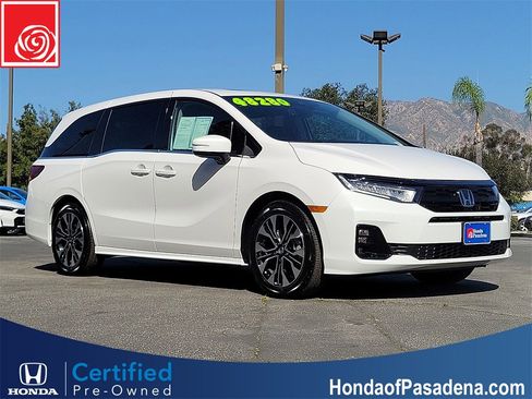 Certified 2026 Honda Odyssey Elite image 3