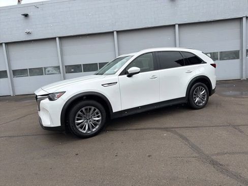 Used 2025 MAZDA CX-90 3.3 Turbo w/ Preferred Package image 19