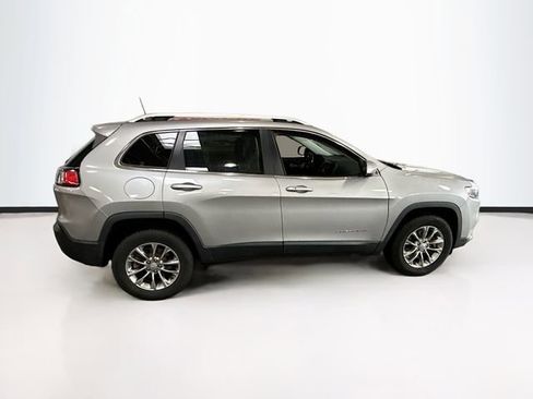 Used 2020 Jeep Cherokee Latitude Plus w/ Cold Weather Group image 5