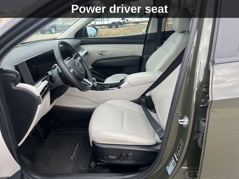 Used 2025 Hyundai Tucson SEL image 12