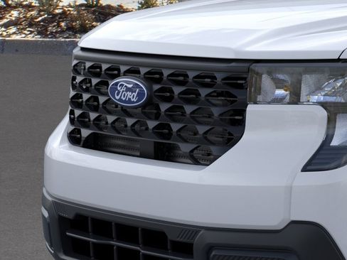 New 2026 Ford Maverick XL FWD image 18