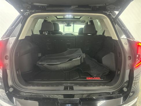 Used 2022 GMC Terrain Denali w/ Denali Premium Package image 20