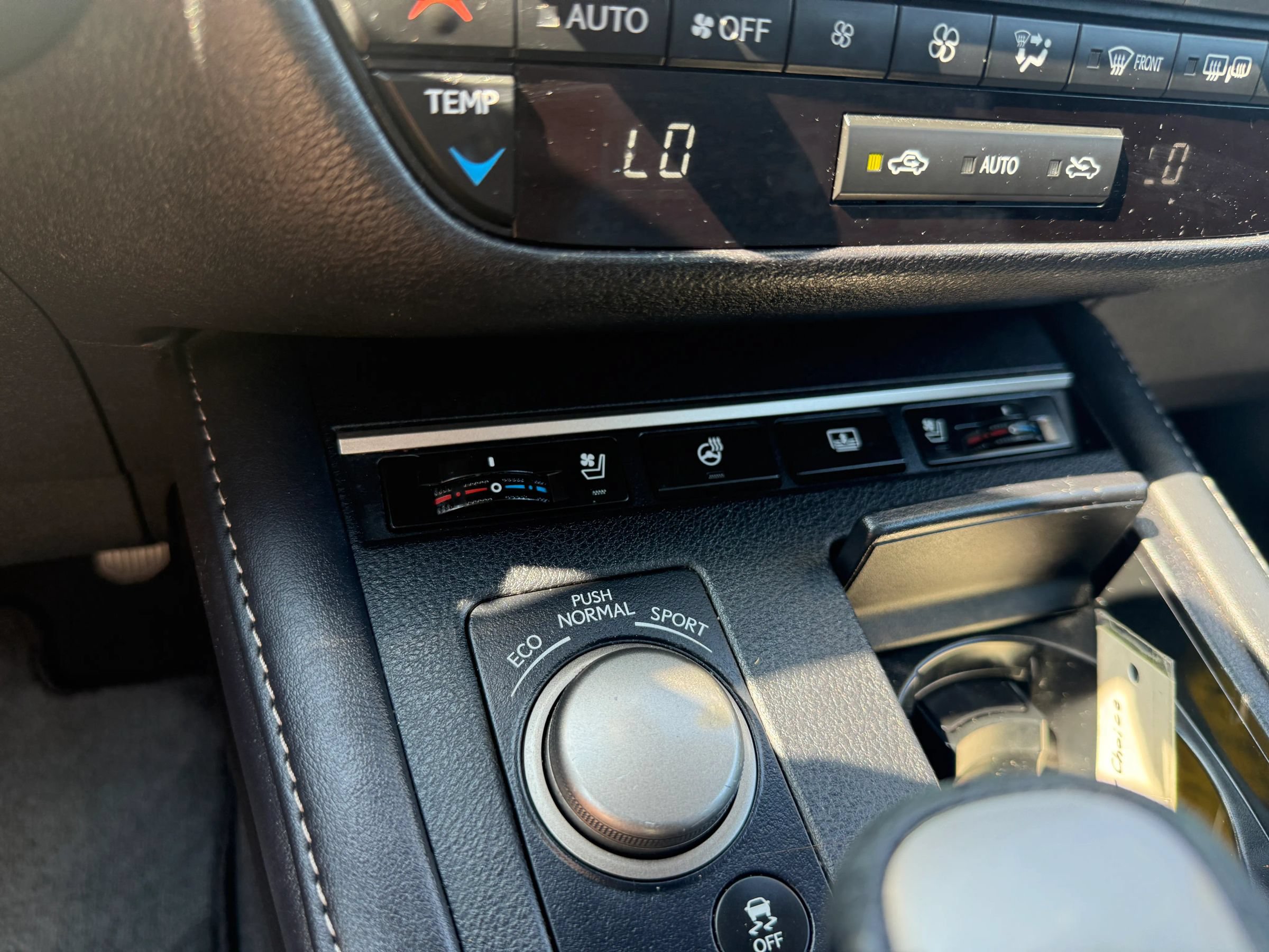Used 2017 Lexus ES 350 w/ Luxury Package FWD image 30
