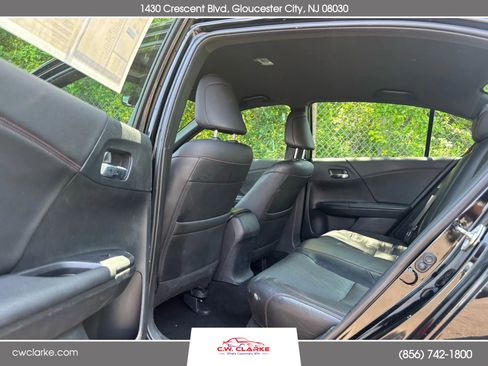 Used 2017 Honda Accord Sport Special Edition image 22