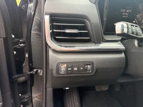 Used 2025 GMC Terrain Elevation FWD image 15