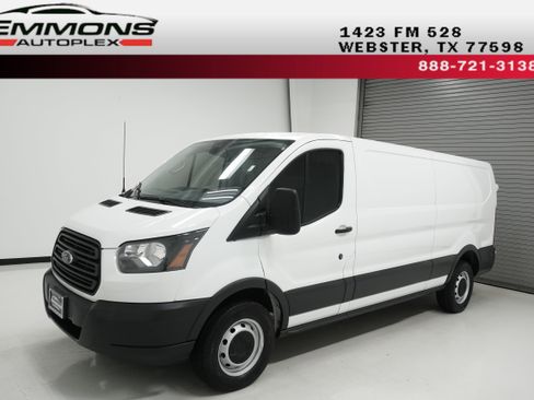 Used 2016 Ford Transit 250 image 1