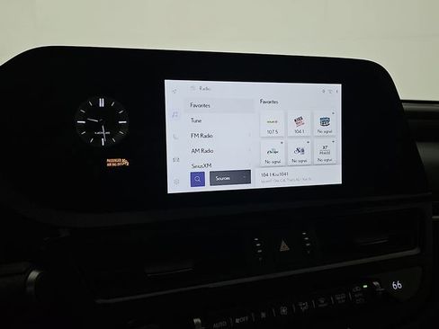 Used 2024 Lexus ES 350 w/ Premium Package image 19