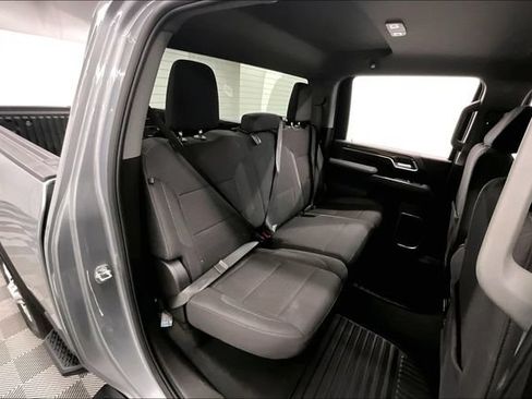 Used 2025 Chevrolet Silverado 2500 LT w/ Convenience Package AWD/4WD image 25
