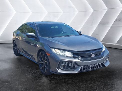 Used 2017 Honda Civic Sport image 1