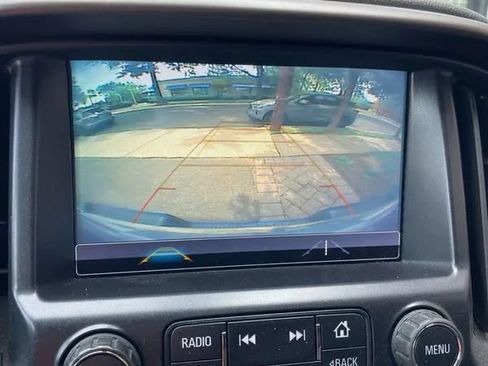 Used 2018 Chevrolet Colorado Z71 AWD/4WD image 24
