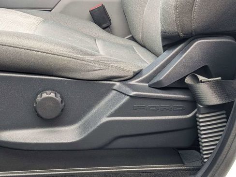 Used 2023 Ford F150 XLT image 18