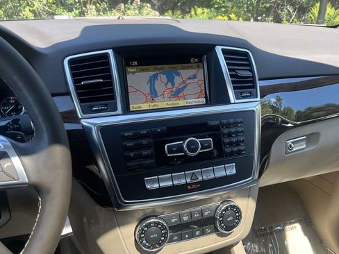 Used 2012 Mercedes-Benz ML 350 4MATIC image 44