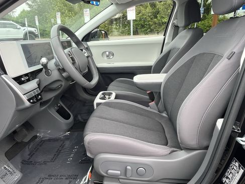 Certified 2024 Hyundai Ioniq 5 SEL RWD image 10