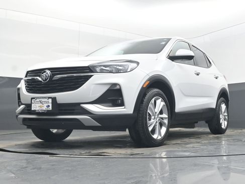 Used 2023 Buick Encore GX Preferred w/ Cold Weather Comfort Package image 24