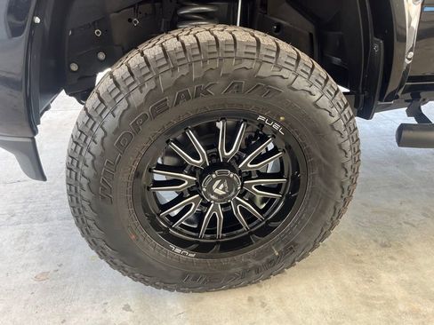 New 2022 RAM 2500 Big Horn w/ Level C Equiment Group image 12