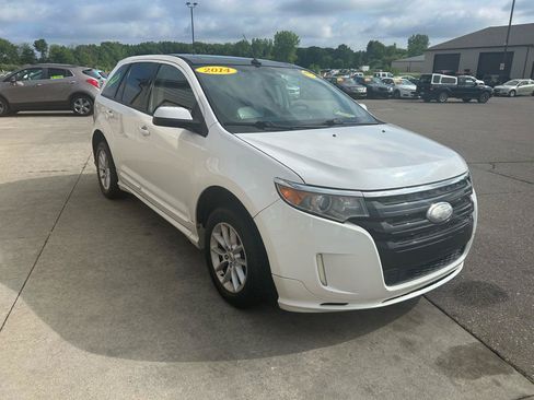 Used 2013 Ford Edge Sport w/ Canadian Touring Pkg AWD/4WD image 3