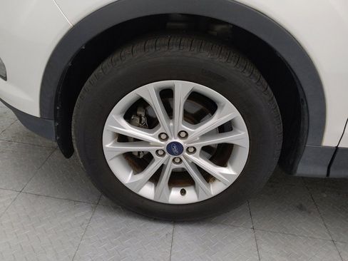 Used 2018 Ford Escape SE w/ SE Sync 3 Package image 31